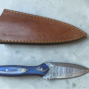 Handmade Damascus steel boot knife, dagger with leather sheath